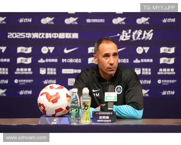 前足球明星在微博分享生活点滴引发粉丝热烈互动与怀旧情怀