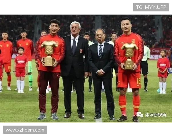 每年退役的足球明星们的传奇故事与未来发展之路探讨