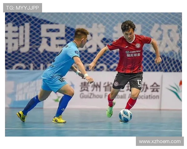 重庆篮球队在世界杯预选赛中以80分高居积分榜首位展现强劲实力